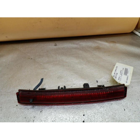 Feu arriere stop central RENAULT CLIO 4