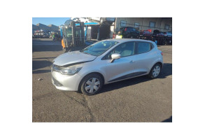 Feu arriere secondaire gauche (feux) RENAULT CLIO 4 Photo n°9