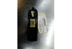 Interrupteur de leve vitre avant droit RENAULT CLIO 4 Photo n°1