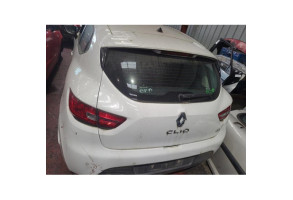 Feu arriere stop central RENAULT CLIO 4 Photo n°7