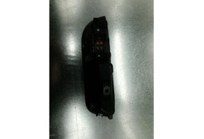 Interrupteur de leve vitre arriere gauche KIA SORENTO 2 Photo n°1