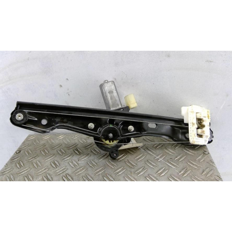 Leve vitre electrique arriere gauche BMW SERIE 1 F20 Photo n°1