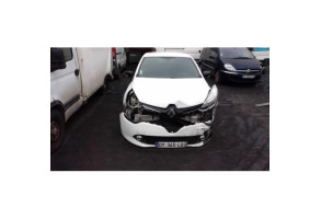 Feu arriere stop central RENAULT CLIO 4 Photo n°3