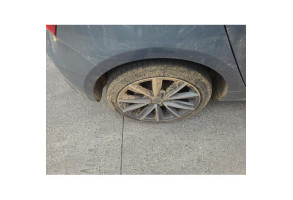 Pare boue arriere droit AUDI A1 1 Photo n°8