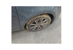 Pare boue arriere droit AUDI A1 1 Photo n°11