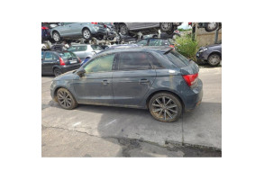 Trappe d'essence AUDI A1 1 Photo n°4