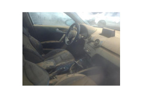 Trappe d'essence AUDI A1 1 Photo n°6