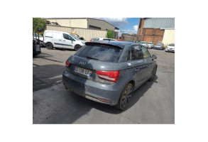 Trappe d'essence AUDI A1 1 Photo n°8