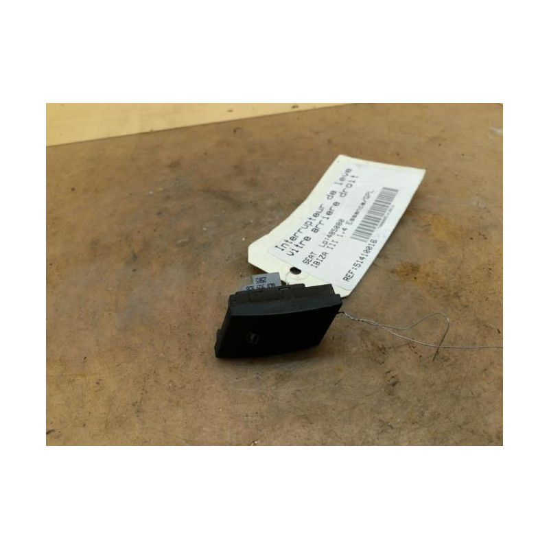Interrupteur de leve vitre arriere droit SEAT IBIZA 3 Photo n°1