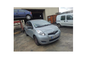 Moteur essuie glace arriere TOYOTA YARIS 2 Photo n°3