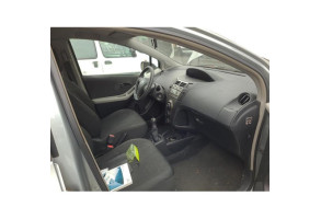 Moteur essuie glace arriere TOYOTA YARIS 2 Photo n°12