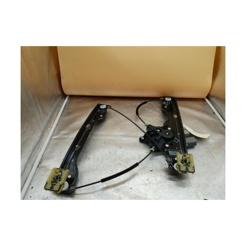 Leve vitre electrique avant gauche OPEL ASTRA K Photo n°1