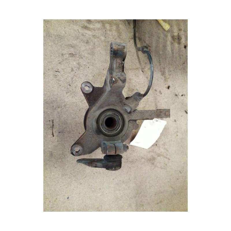 Pivot de moyeu avant droit RENAULT CLIO 2 Photo n°1