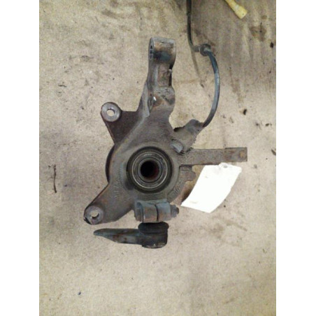 Pivot de moyeu avant droit RENAULT CLIO 2