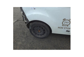 Leve vitre electrique avant droit FORD FIESTA 6 Photo n°9