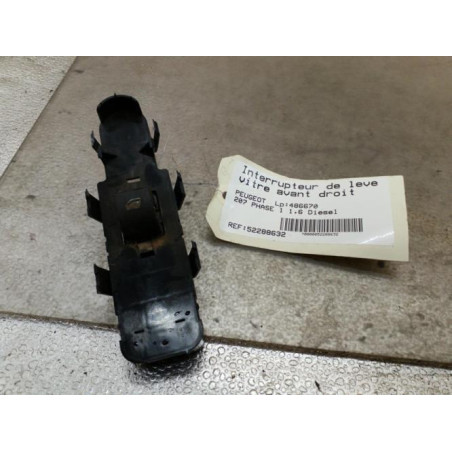 Interrupteur de leve vitre avant droit PEUGEOT 207