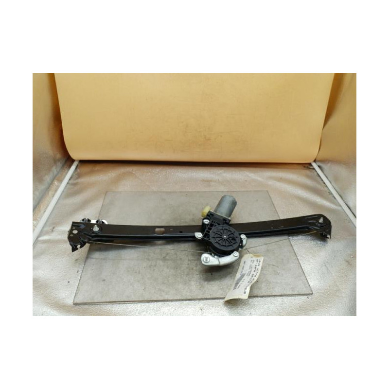 Leve vitre electrique arriere gauche BMW X5 E53 Photo n°1