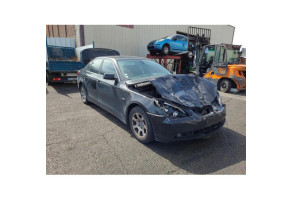 Feu arriere stop central BMW SERIE 5 E60 Photo n°11