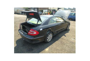 Malle/Hayon arriere MERCEDES CLASSE CLK 209 Photo n°10