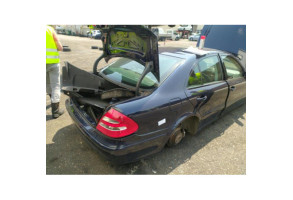 Interrupteur de leve vitre arriere droit MERCEDES CLASSE E 211 Photo n°9