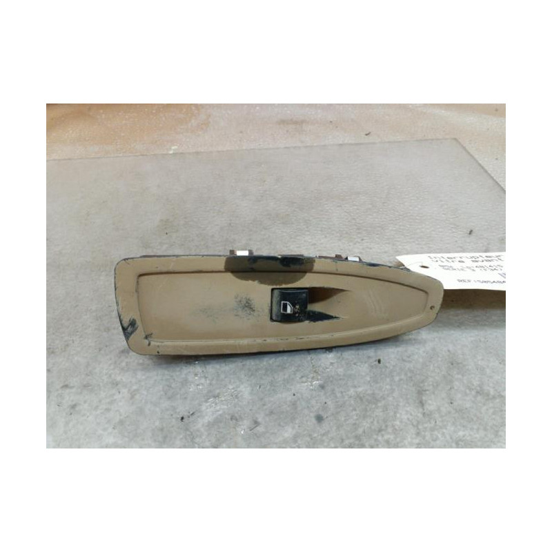 Interrupteur de leve vitre avant droit BMW SERIE 3 F31 Photo n°1