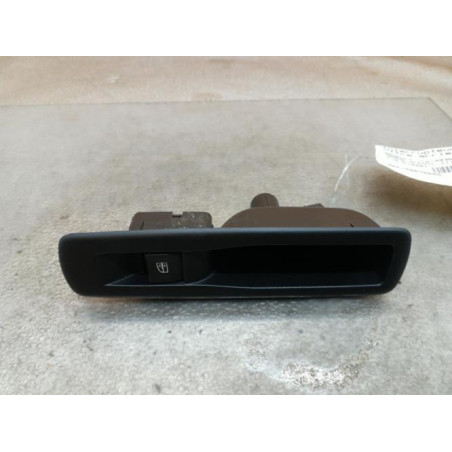 Interrupteur de leve vitre arriere droit RENAULT GRAND SCENIC 3