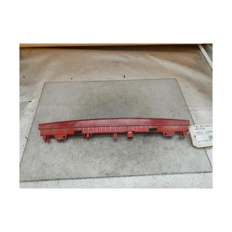 Feu arriere stop central RENAULT CLIO 5 Photo n°1