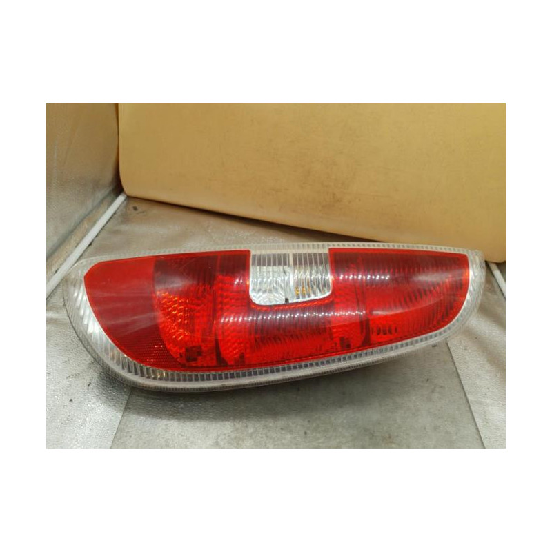 Feu arriere principal droit (feux) SKODA ROOMSTER Photo n°1