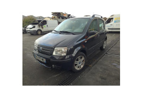 Feu arriere stop central FIAT PANDA 2 Photo n°7