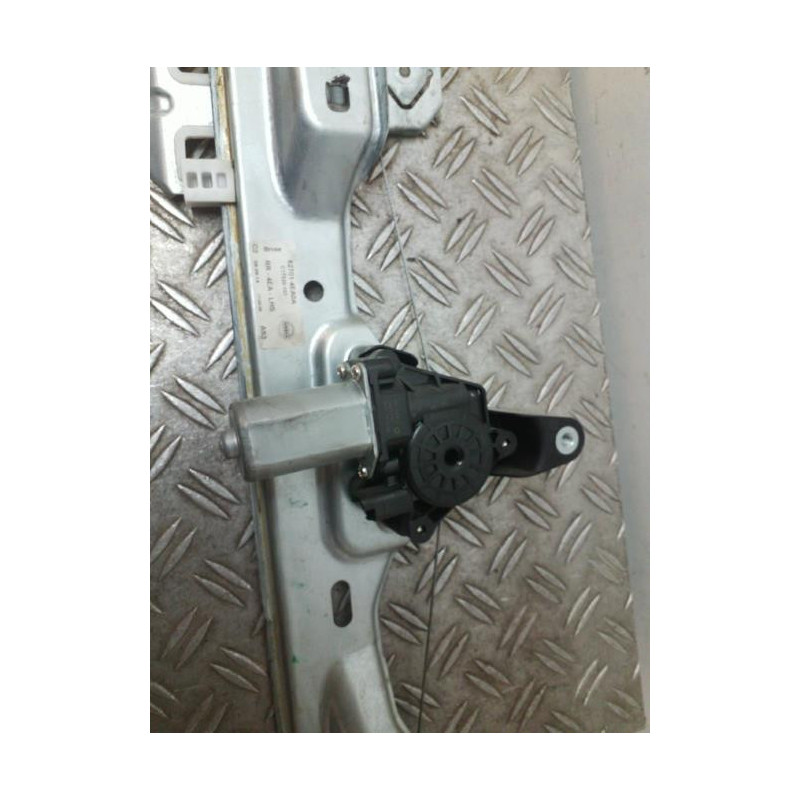 Leve vitre electrique arriere gauche NISSAN QASHQAI 2 Photo n°1