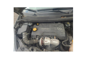 Feu arriere principal droit (feux) OPEL CORSA D Photo n°13