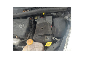 Moteur essuie glace arriere OPEL CORSA D Photo n°14