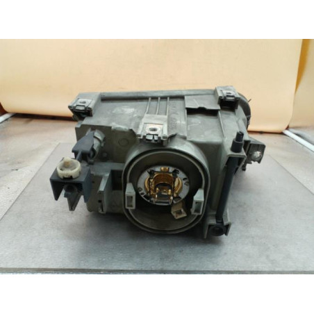 Optique avant principal gauche (feux)(phare) RENAULT CLIO 1