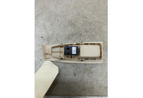 Interrupteur de leve vitre arriere gauche BMW SERIE 2 F45 ACTIVE Photo n°3