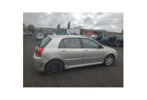 Feu arriere stop central TOYOTA COROLLA 10 Photo n°12