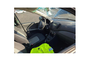 Feu arriere principal droit (feux) HYUNDAI I 10 1 Photo n°8