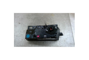 Feu arriere secondaire gauche (feux) LAND ROVER RANGE ROVER 2 EVOQUE Photo n°1