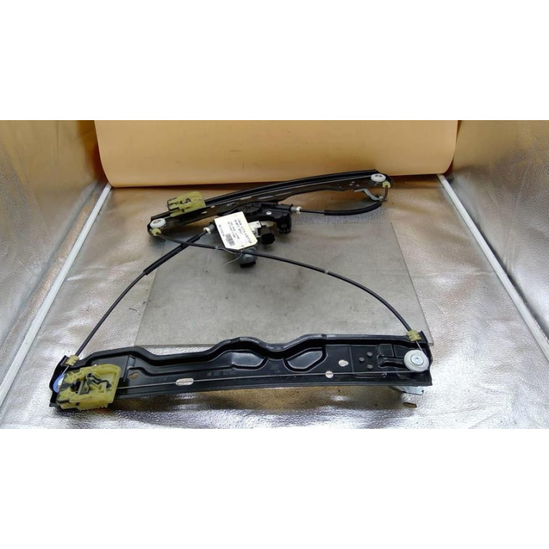 Leve vitre electrique avant droit LAND ROVER RANGE ROVER 2 EVOQUE Photo n°1