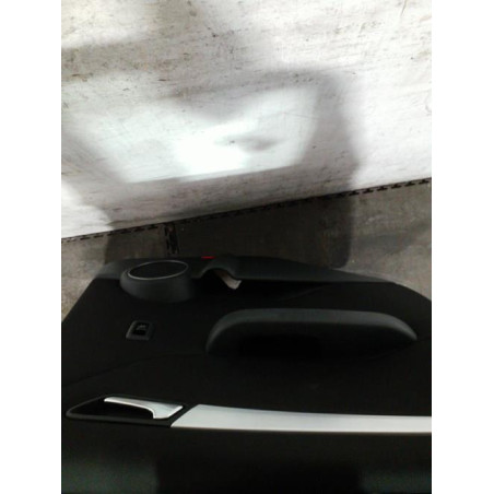 Porte arriere gauche MERCEDES CLASSE B 245