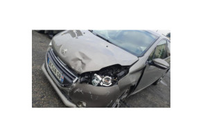 Moteur essuie glace avant PEUGEOT 208 1 Photo n°10