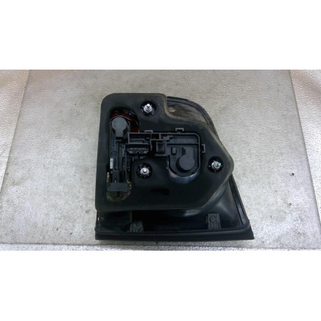 Feu arriere secondaire gauche (feux) VOLKSWAGEN TOUAREG 1