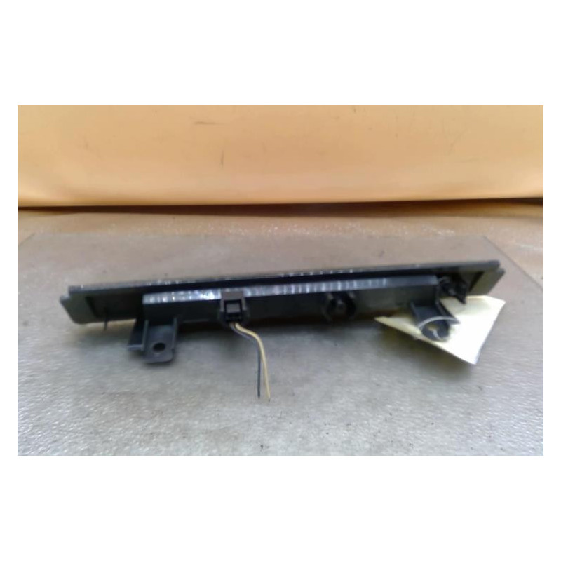 Feu arriere stop central RENAULT ZOE 1 Photo n°1