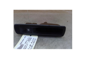 Interrupteur de leve vitre arriere gauche RENAULT MEGANE 3 Photo n°2