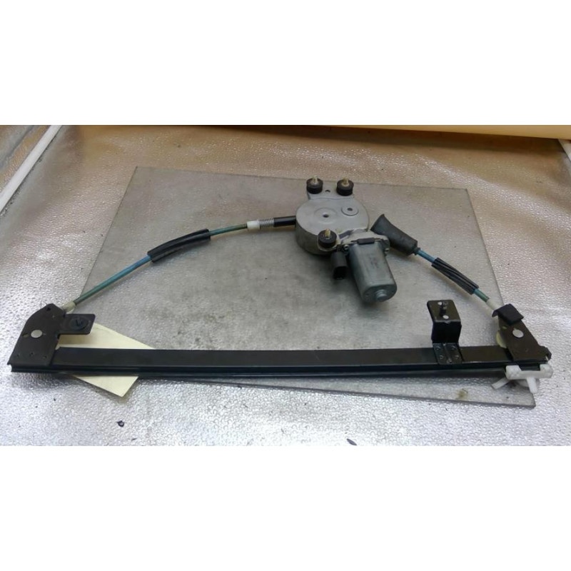 Leve vitre electrique avant droit FIAT MULTIPLA Photo n°1