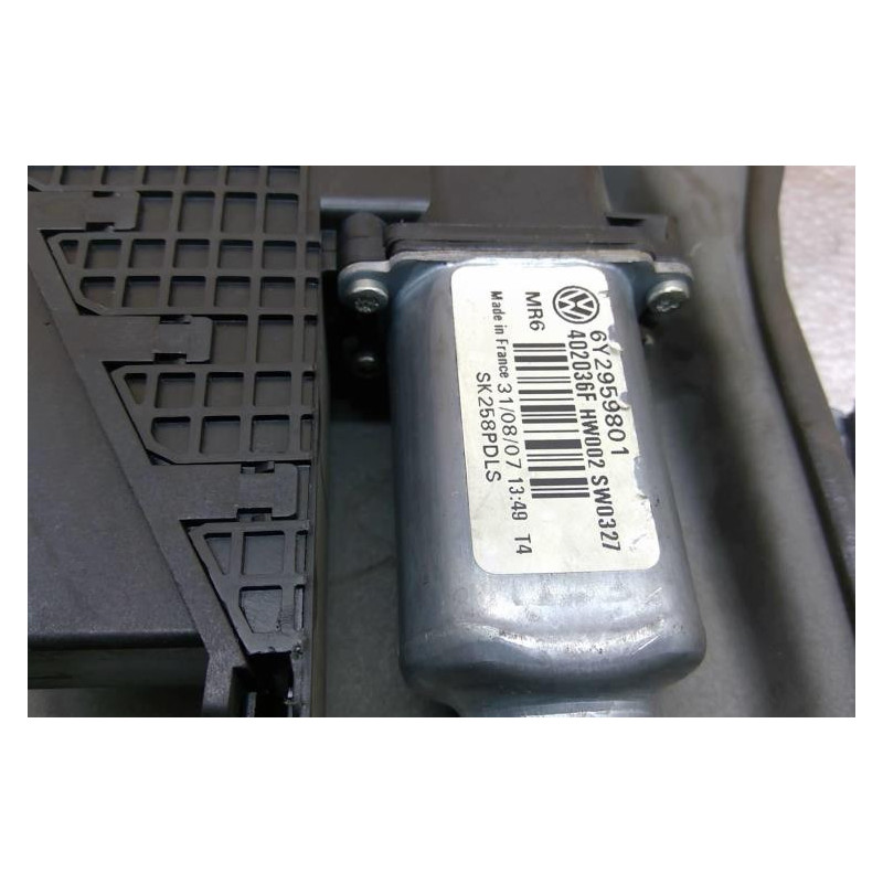 Leve vitre electrique avant droit SKODA ROOMSTER Photo n°1
