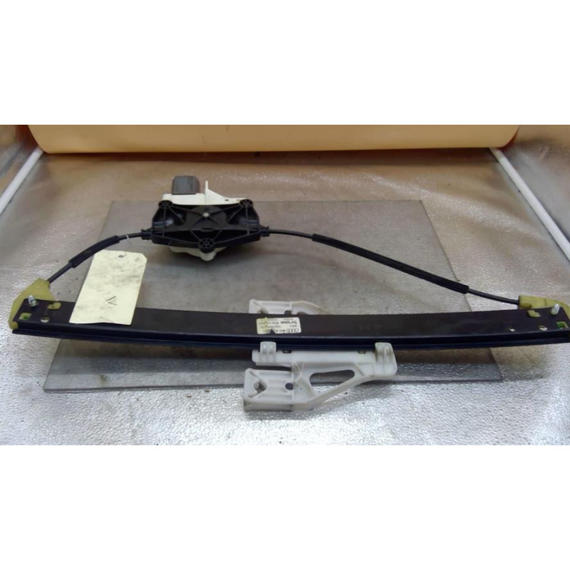 Leve vitre electrique arriere gauche AUDI Q5 1 Photo n°1