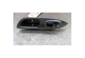 Interrupteur de leve vitre arriere gauche NISSAN JUKE 1 Photo n°2