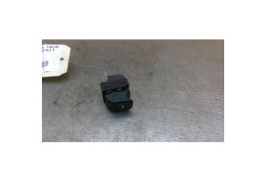 Interrupteur de leve vitre arriere droit AUDI A3 3 Photo n°1