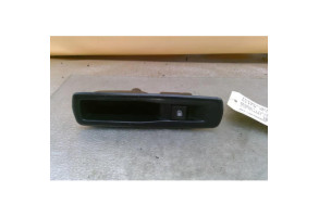 Interrupteur de leve vitre arriere droit RENAULT MEGANE 3 Photo n°1