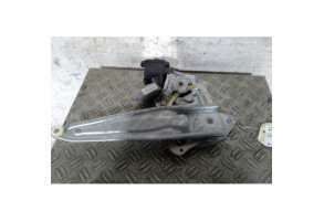 Leve vitre electrique arriere gauche TOYOTA VERSO Photo n°1